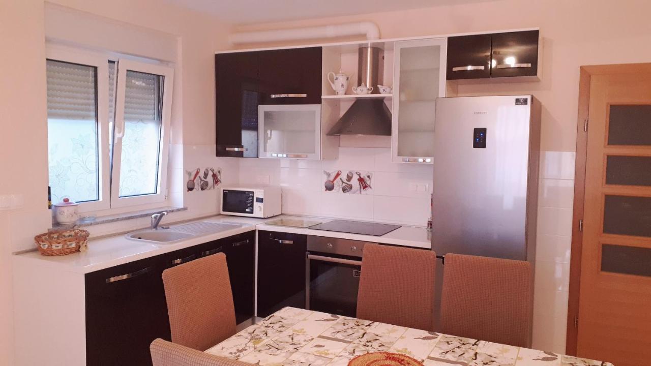 Apartments Cirjak スヴェティ・ペタル 部屋 写真