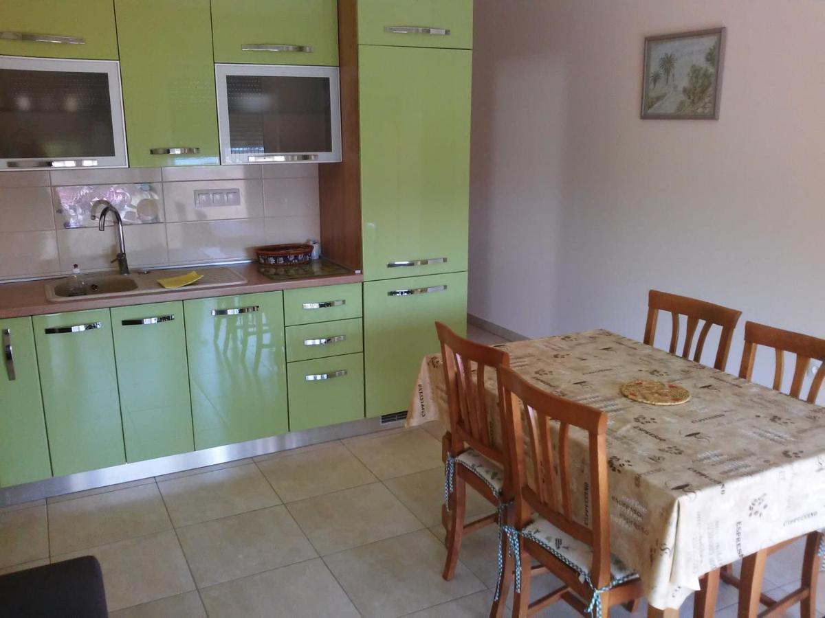 Apartments Cirjak スヴェティ・ペタル 部屋 写真